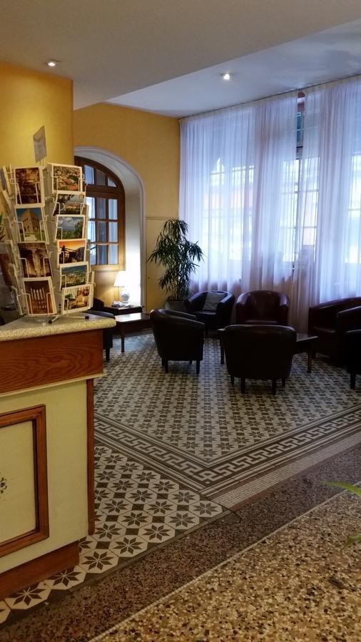 Logis Hotel De La Tete Noire Autun Esterno foto